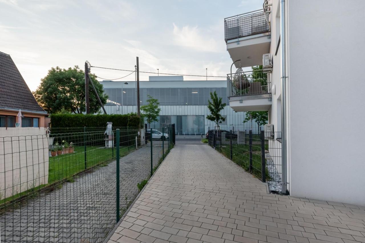 Gruene Ruhelage, 20 Minuten Ins Zentrum Und Parkgarage ウィーン エクステリア 写真